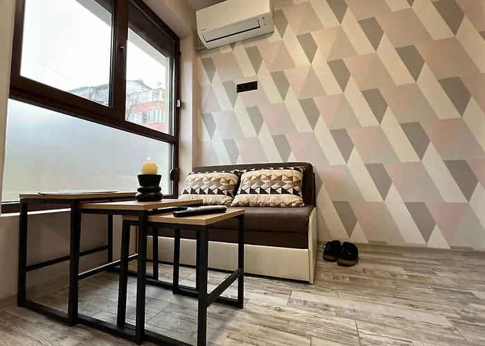 божур 瓦爾納